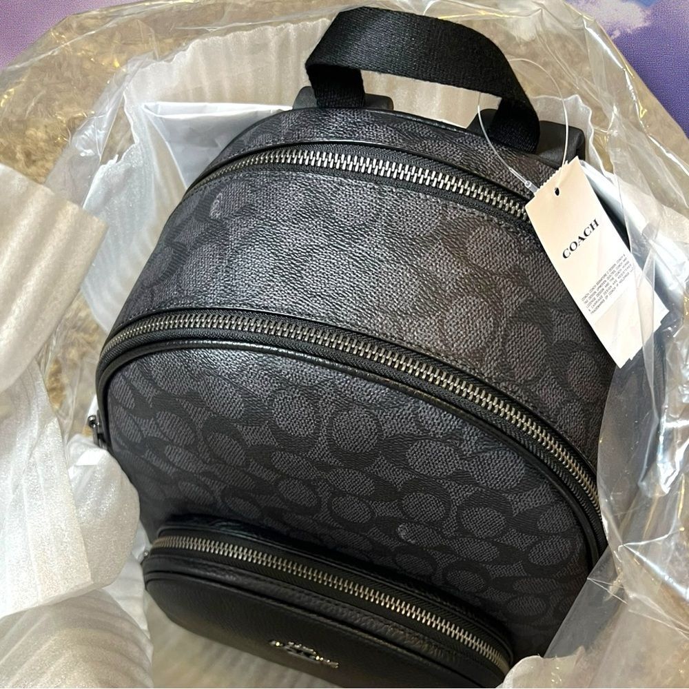 🔴New NWT Coach Court Backpack – Signature Canvas | Gunmetal/Charcoal/Black - Picture 4 of 8